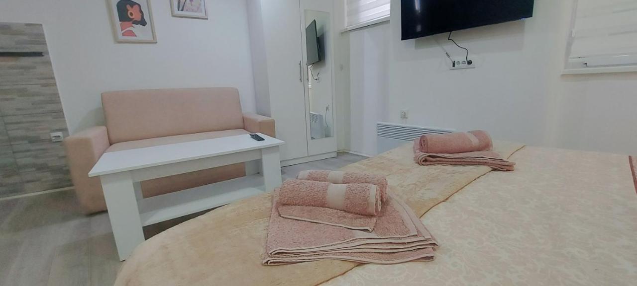 Zeleni Venac Studio & Apartment بلغراد المظهر الخارجي الصورة